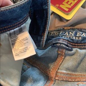 Barely worn AE jeans.